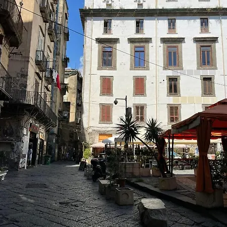 Colorful House Apartment *