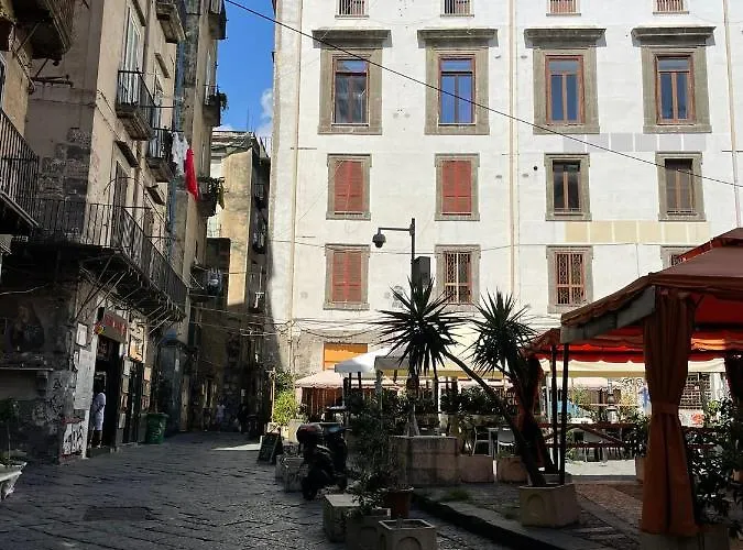 Colorful House Apartment *