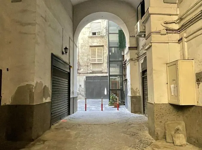 Apartment Colorful House Naples