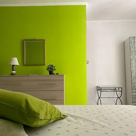 Daire Colorful House